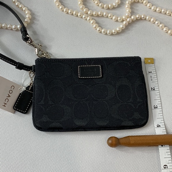 Coach Wristlet Wallet - Brand New with Tags! - Picture 10 of 10